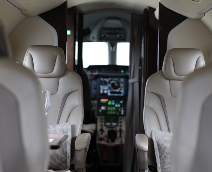 cabine Pilatus PC24 d'occasion